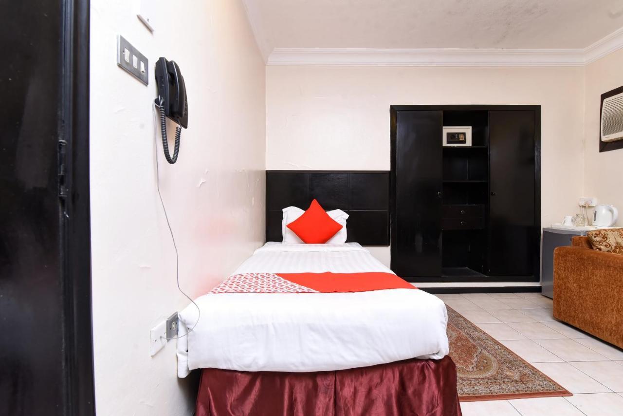 Oyo 411 Moon Hotel Dammam Exteriér fotografie